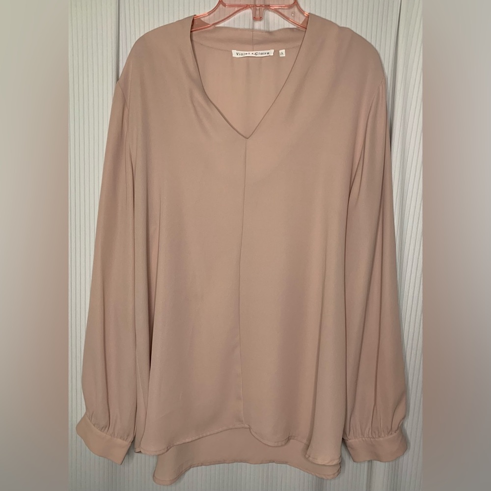 Violet+Claire Blouse Long Sleeve Pull Over V Neck Blush Pink Size Large